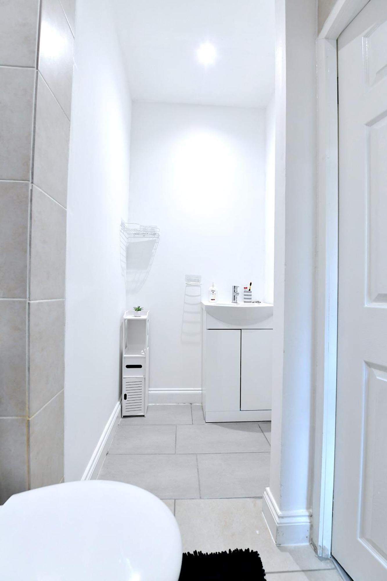 City Central Apartments Лондон Екстериор снимка