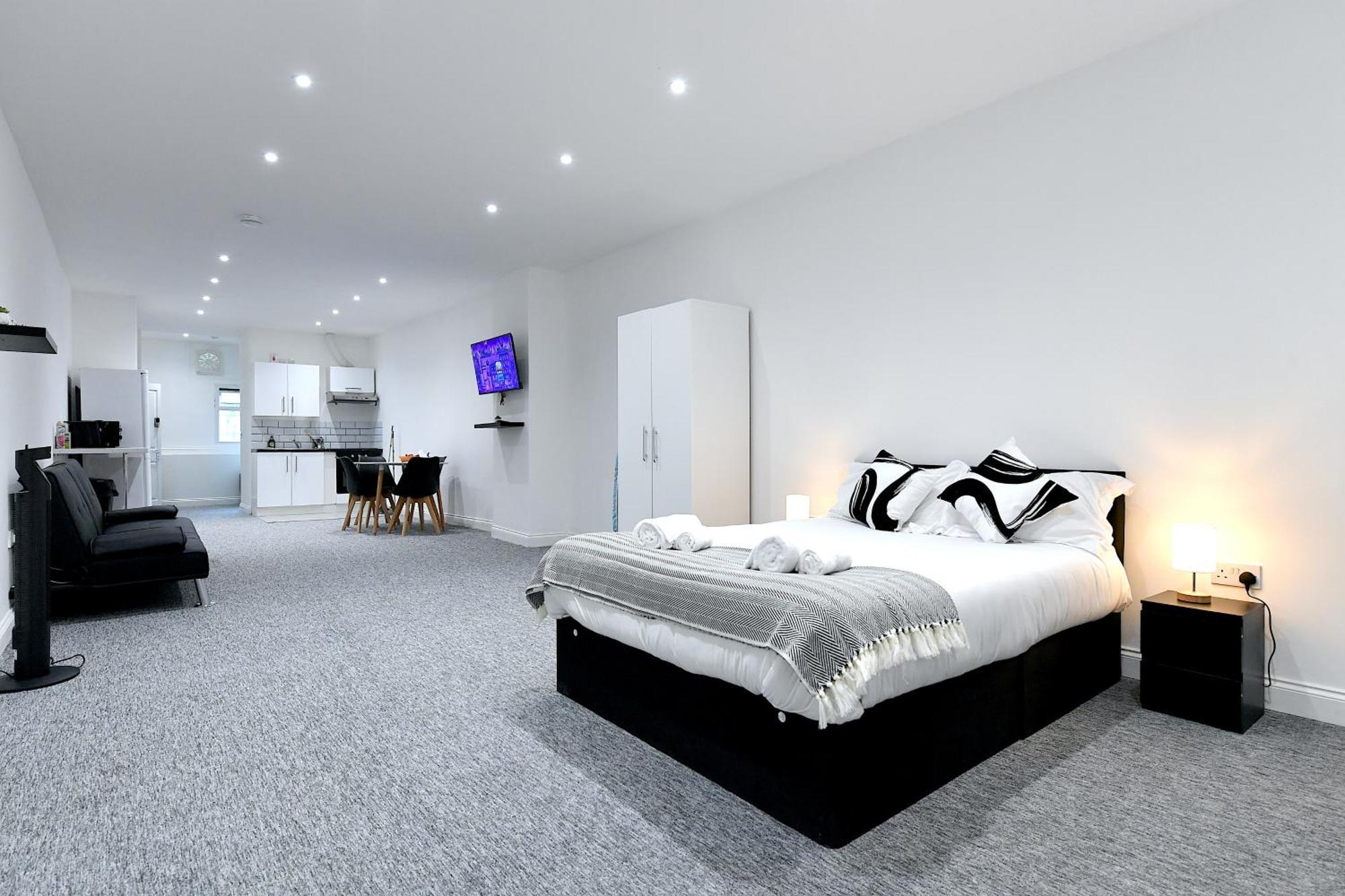 City Central Apartments Лондон Екстериор снимка