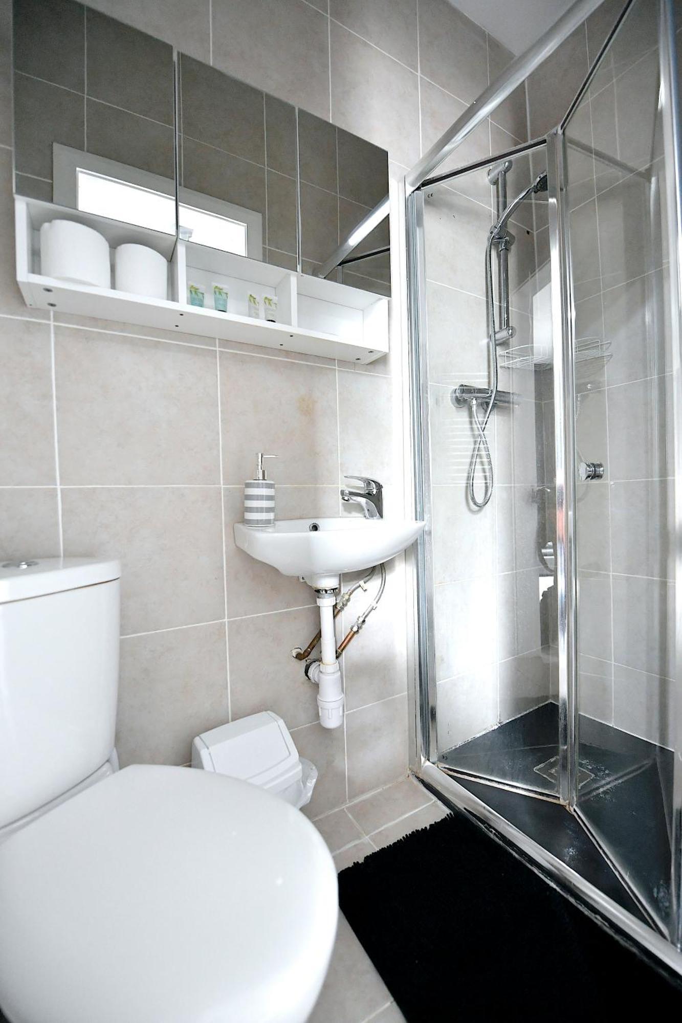 City Central Apartments Лондон Екстериор снимка